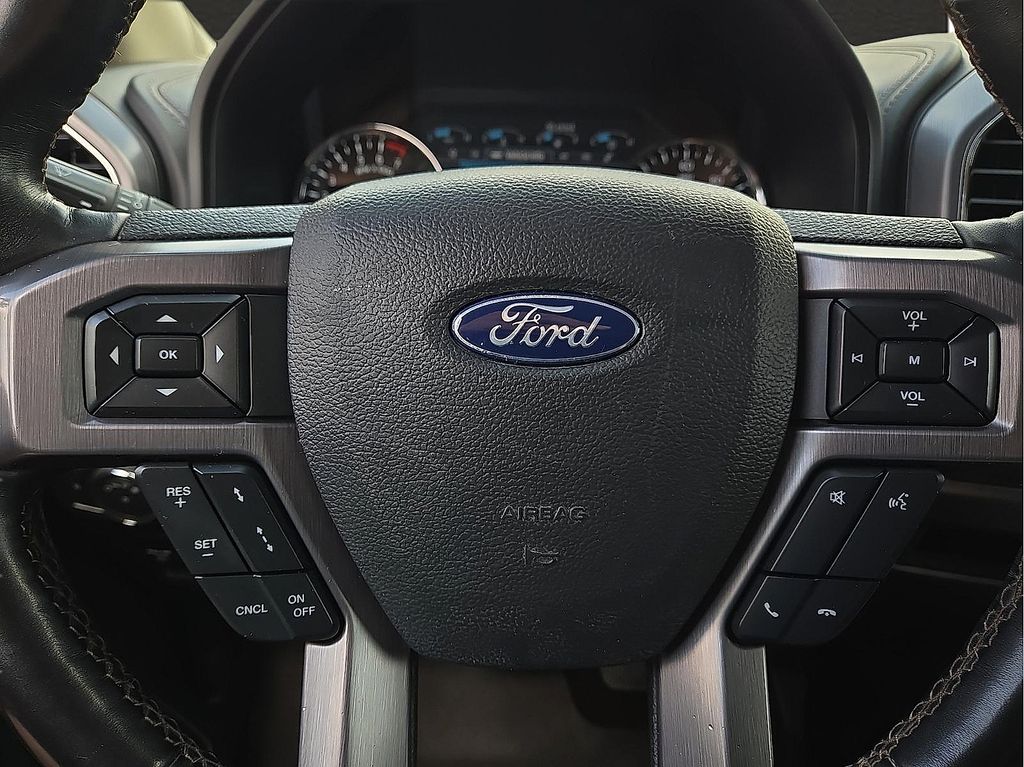 2020 Ford Expedition Platinum - Photo 19