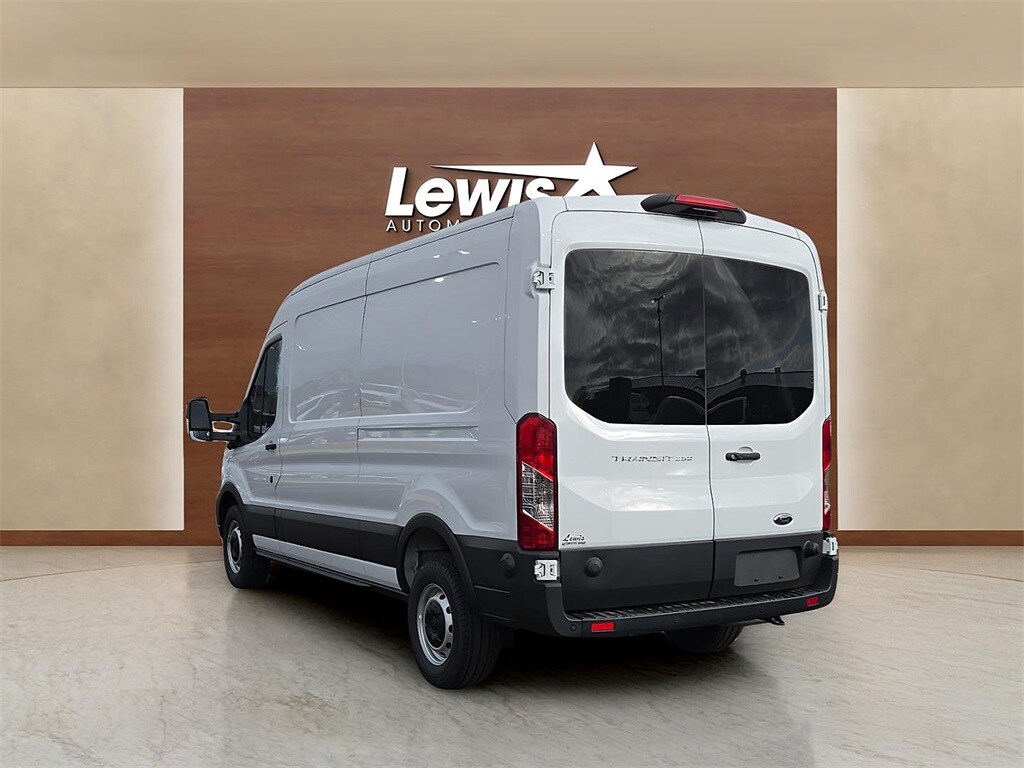 2024 Ford Transit photo 4