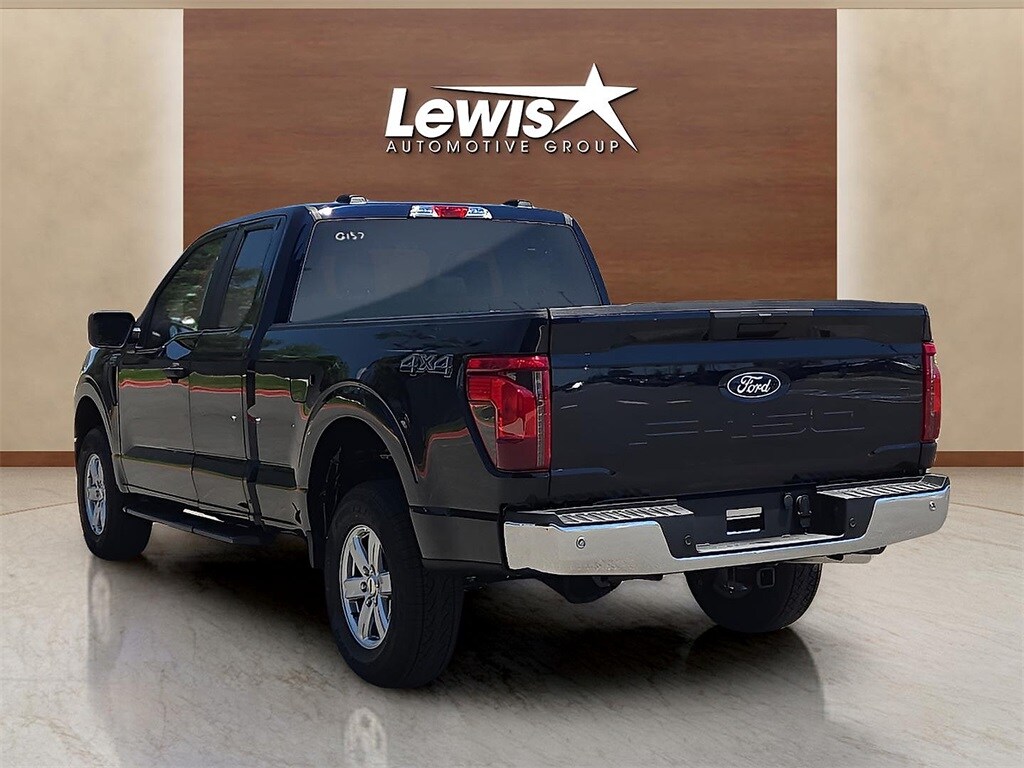 2025 Ford F-150 XL photo 4
