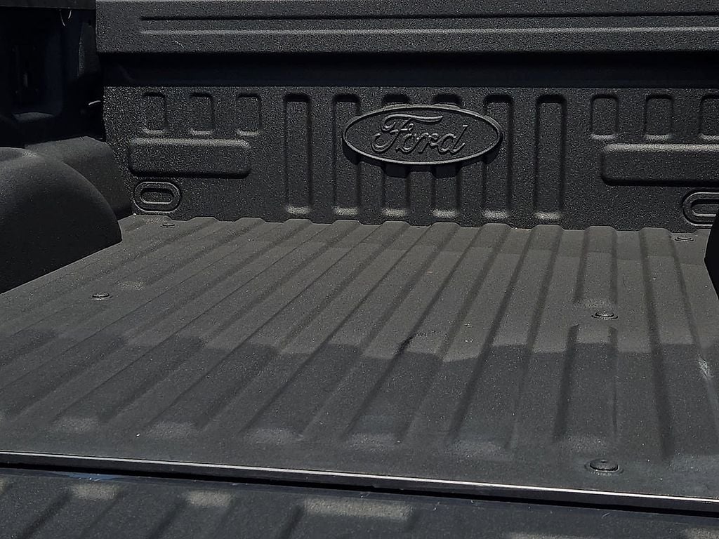 2023 Ford F-150 XLT - Photo 8
