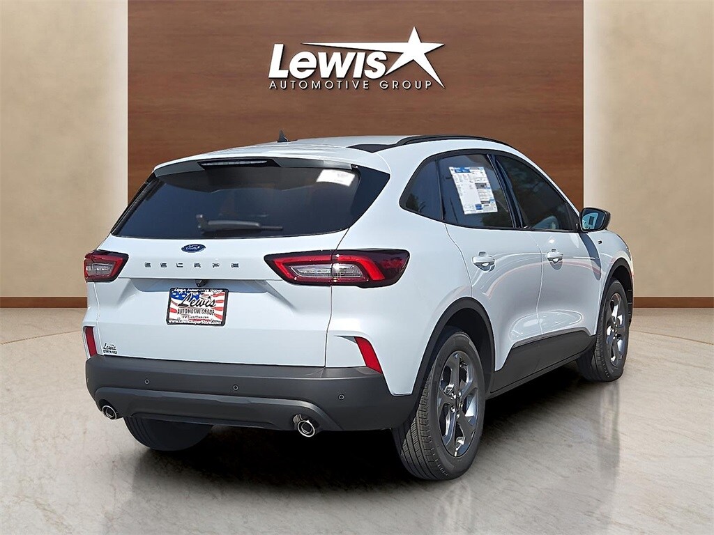2025 Ford Escape ST-Line photo 4