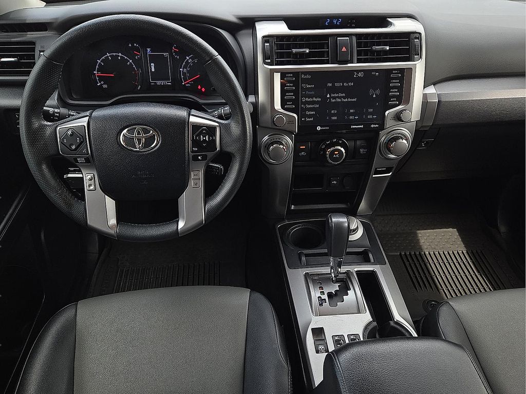 2021 Toyota 4Runner SR5 Premium - Photo 10