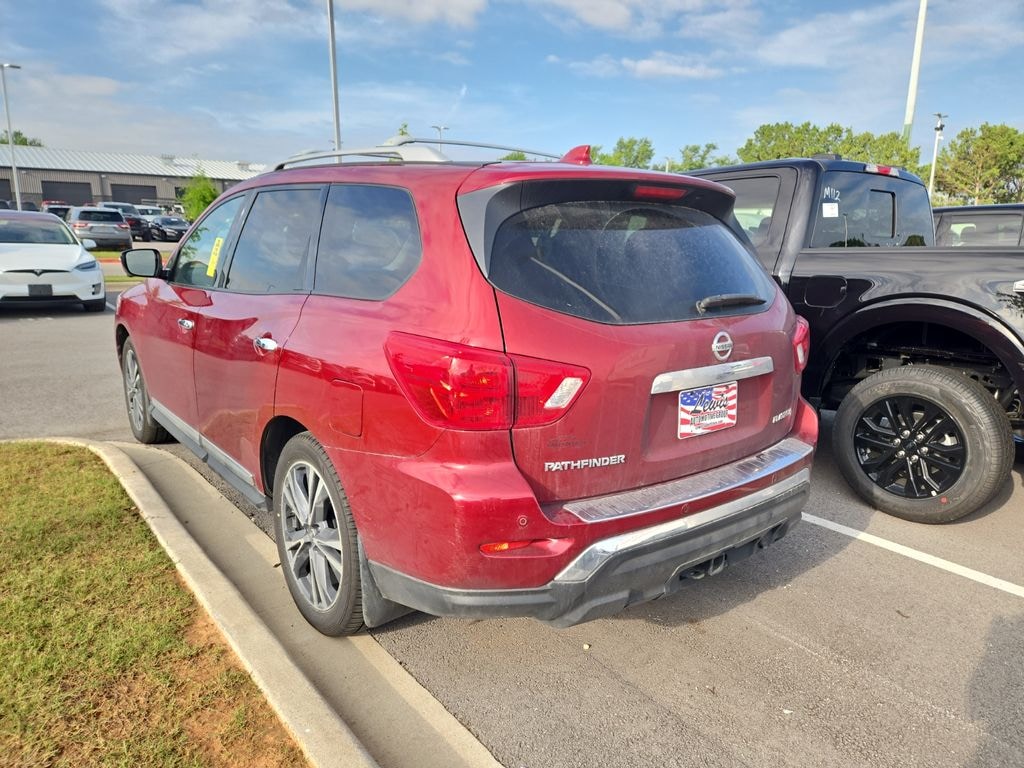 Used 2019 Nissan Pathfinder Platinum SUV