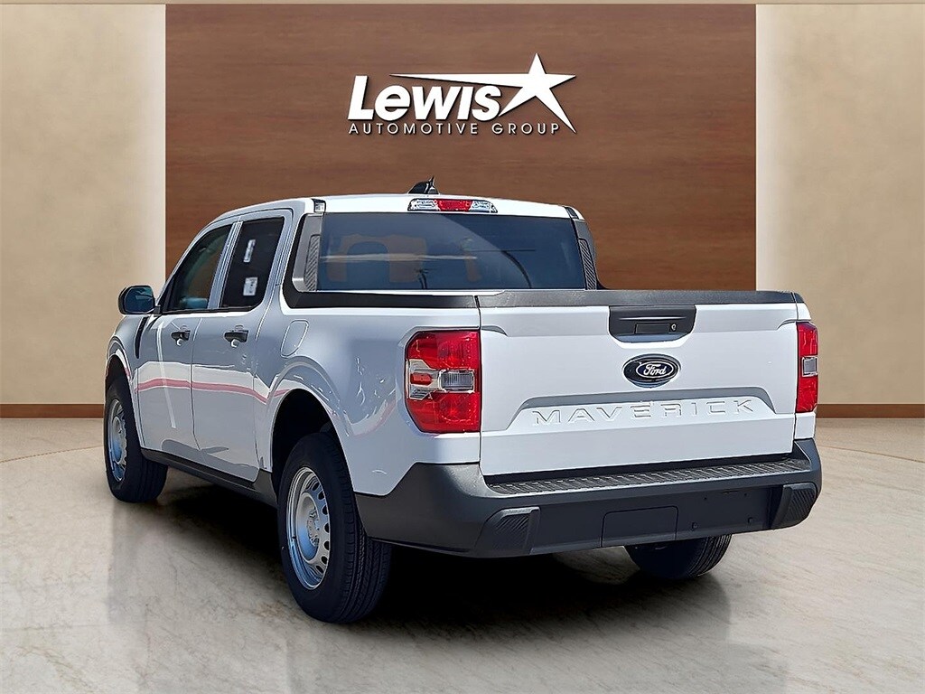 2025 Ford Maverick XL photo 2