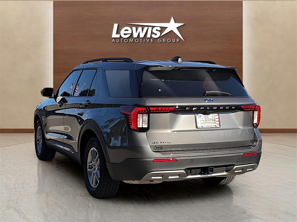 New 2025 Ford Explorer Active SUV