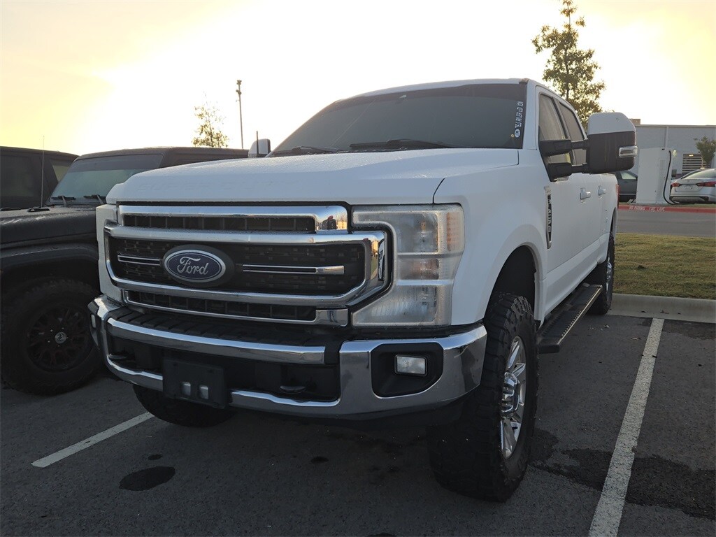 Used 2022 Ford F-250SD Lariat Truck Crew Cab