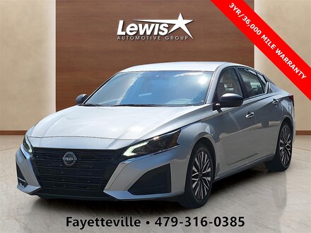 2024 Nissan Altima 2.5 SV Sedan