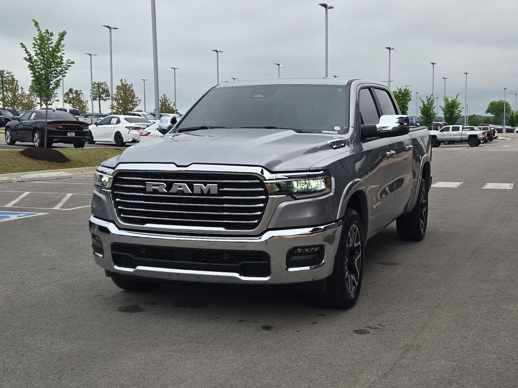 2025 RAM 1500 Laramie 4x4 Crew Cab 5'7's photo