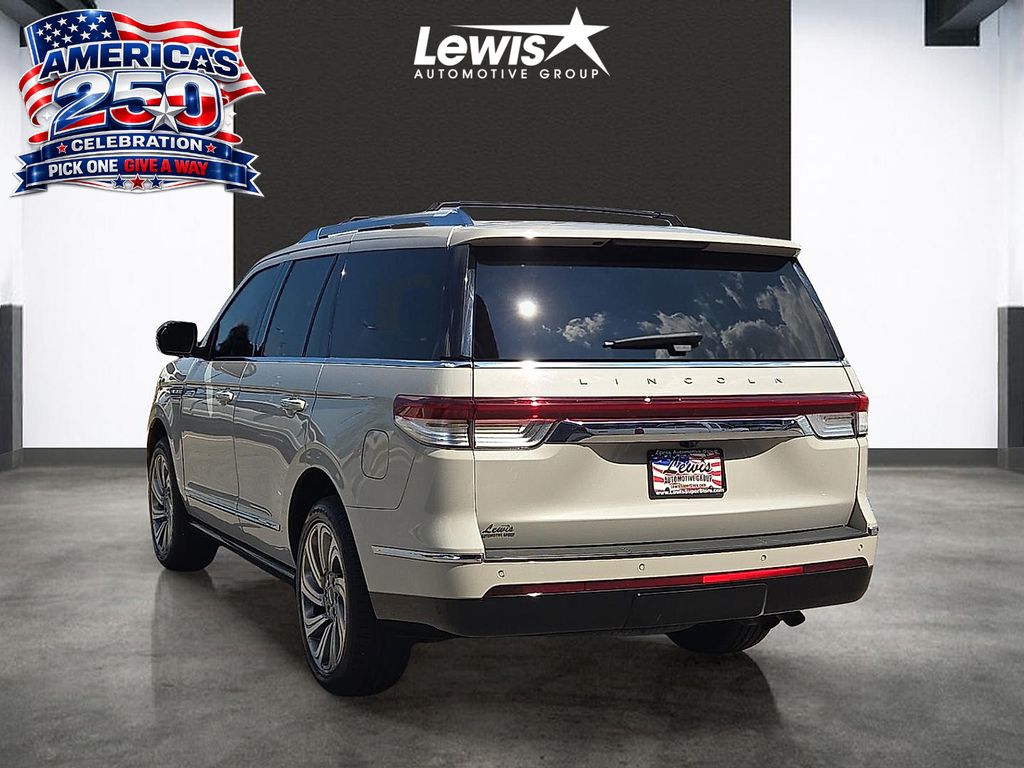 2022 Lincoln Navigator Reserve - Photo 3
