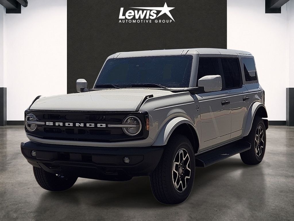 New 2026 Ford Bronco Outer Banks SUV