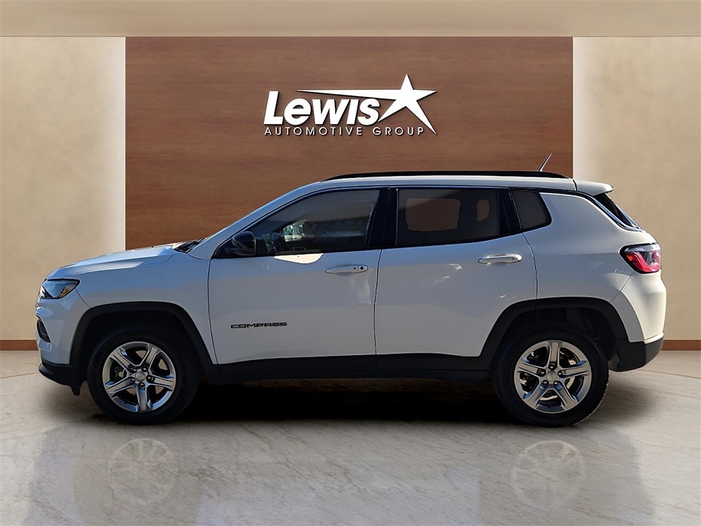 Used 2024 Jeep Compass Latitude SUV