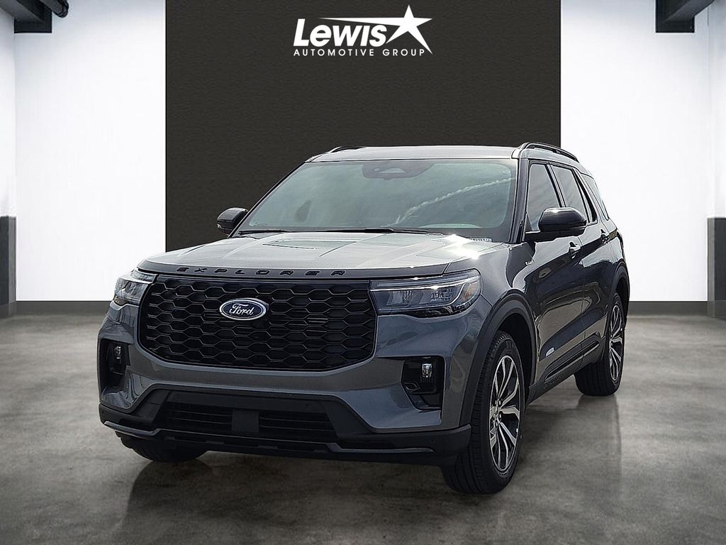 2026 Ford Explorer ST-LINE RWD's photo