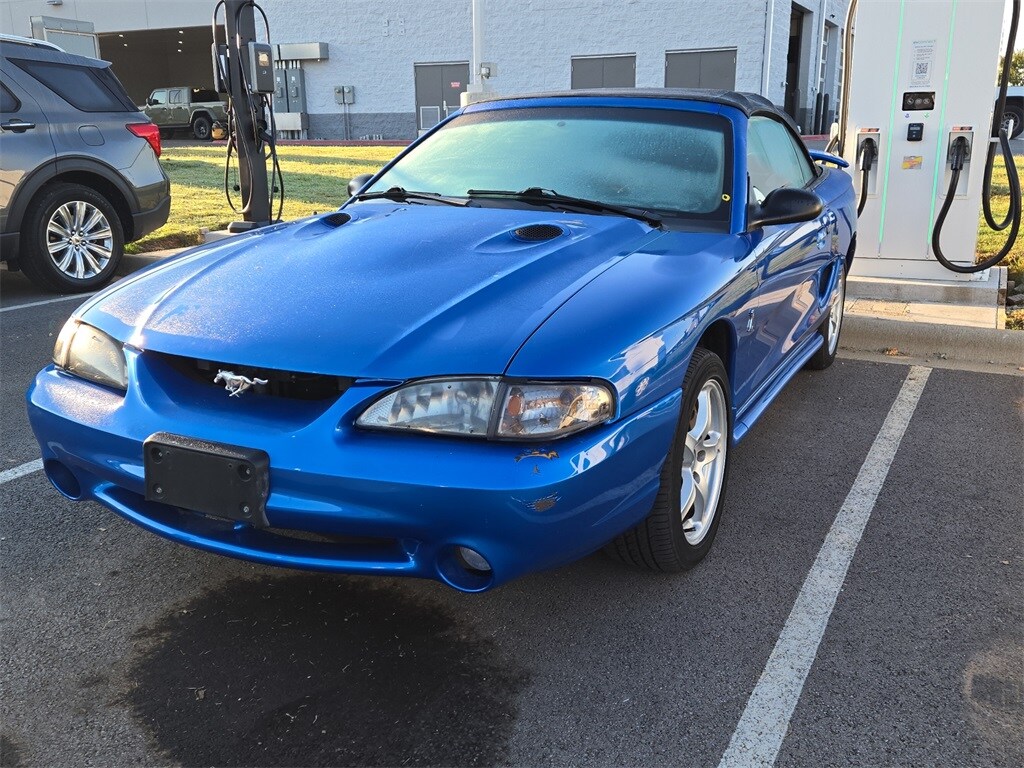 1998 Ford Mustang Cobra photo 2