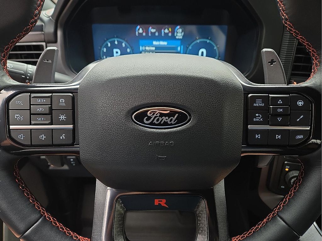 2025 Ford F-150 Raptor - Photo 19