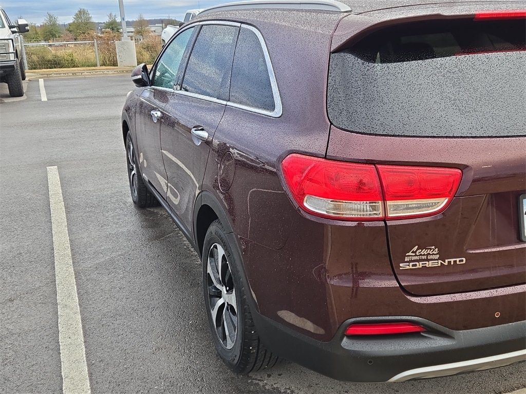 Used 2016 Kia Sorento EX SUV