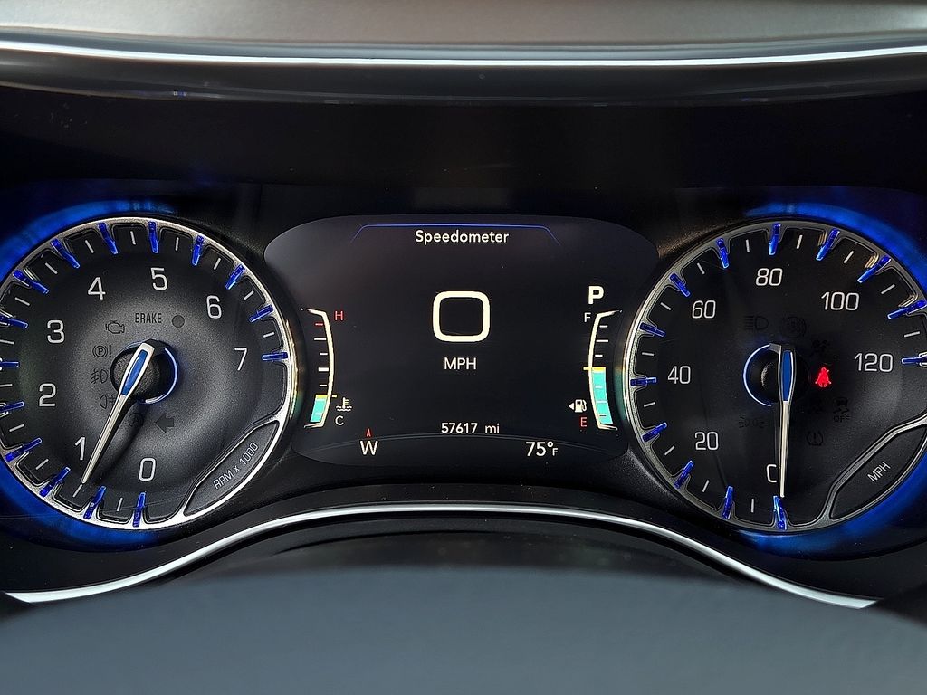 2019 Chrysler Pacifica Touring L Plus - Photo 18