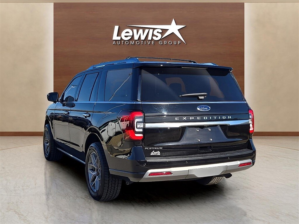 2023 Ford Expedition Platinum photo 3