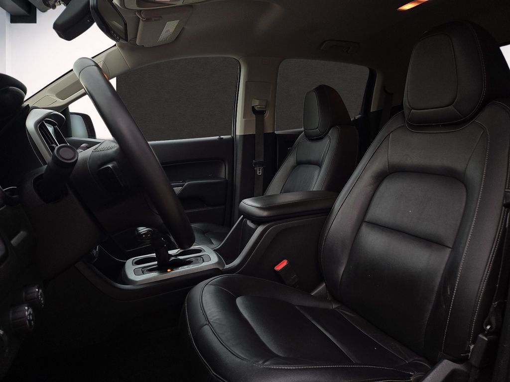 2017 Chevrolet Colorado LT - Photo 11