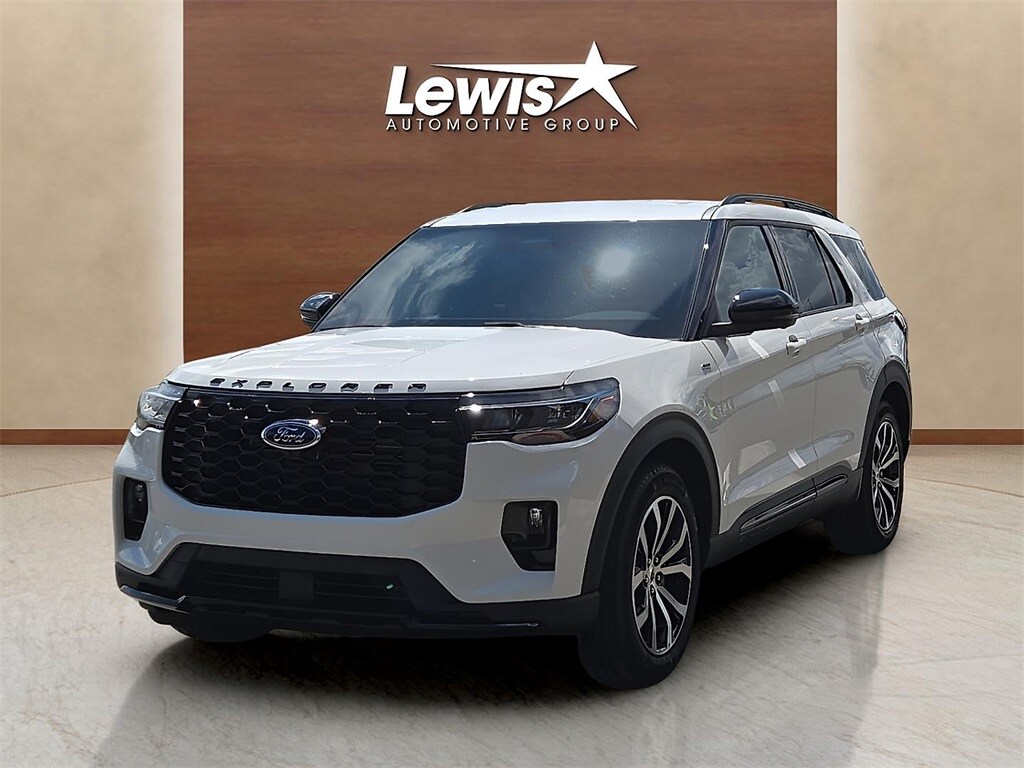 2025 Ford Explorer ST-Line photo 2