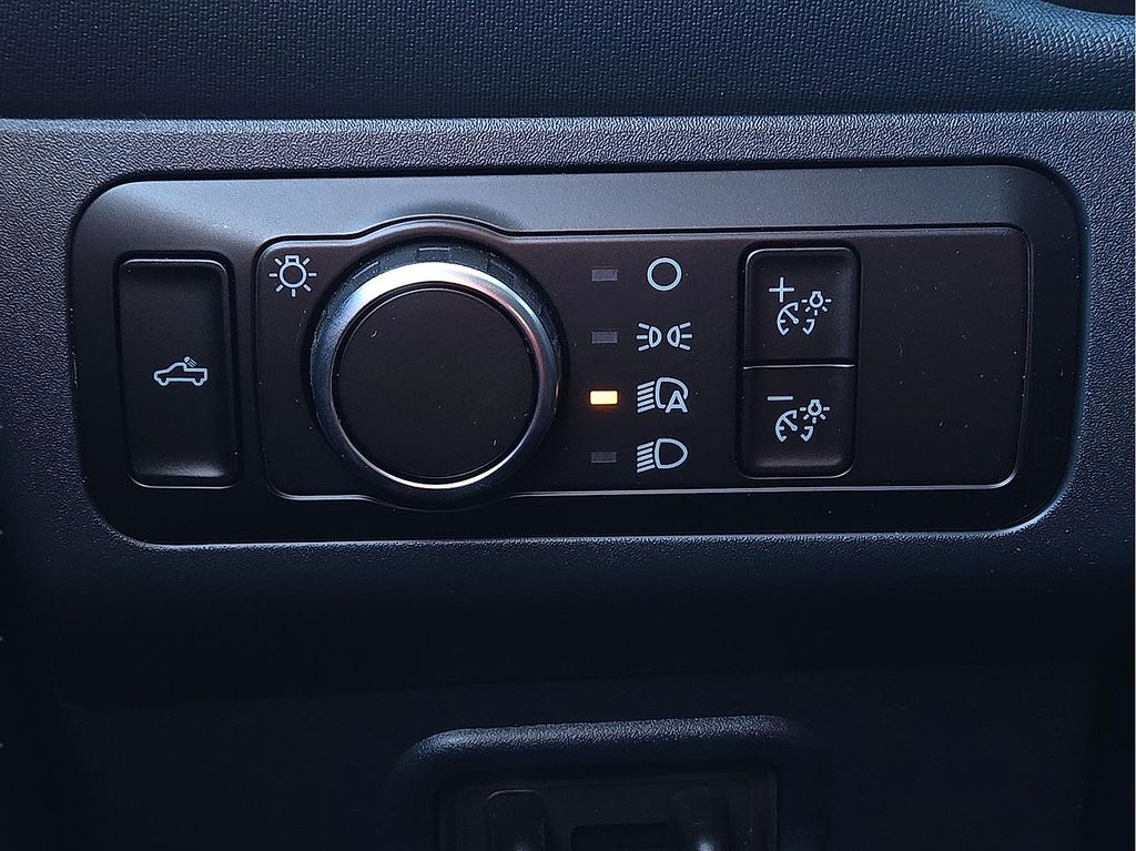 2026 Ford Maverick XLT - Photo 17