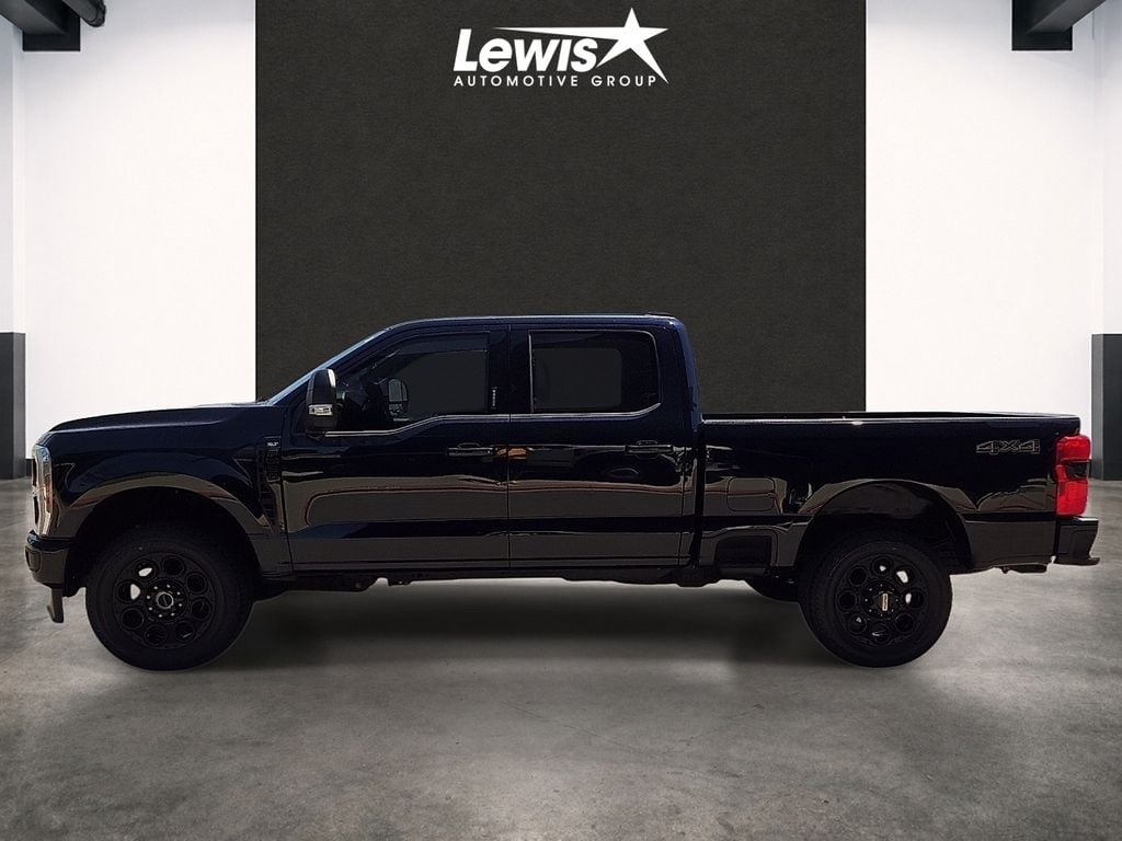 Used 2024 Ford F-250SD XLT Truck Crew Cab