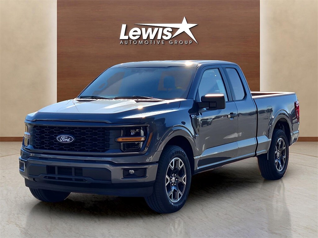 2025 Ford F-150 STX photo 2