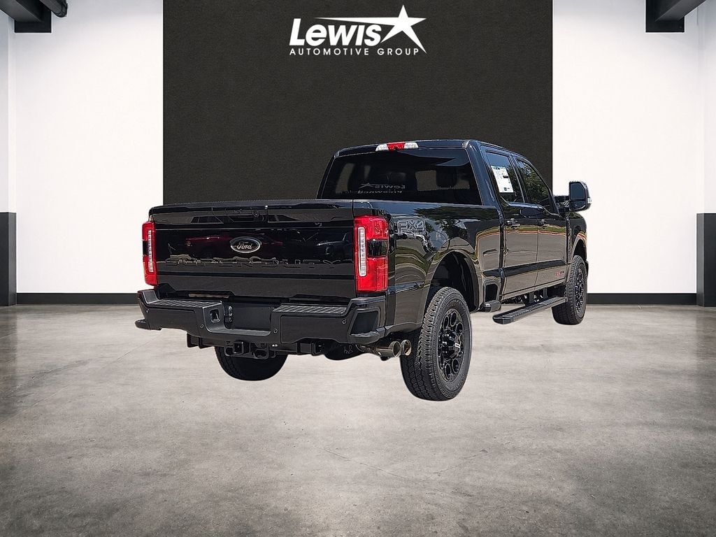 New 2026 Ford F-250SD Lariat Truck Crew Cab