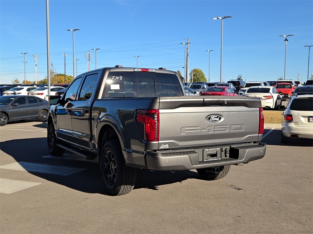New 2025 Ford F-150 XLT Truck SuperCrew Cab