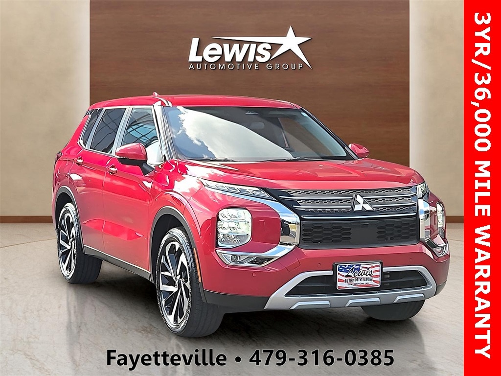 Used 2024 Mitsubishi Outlander SE SUV