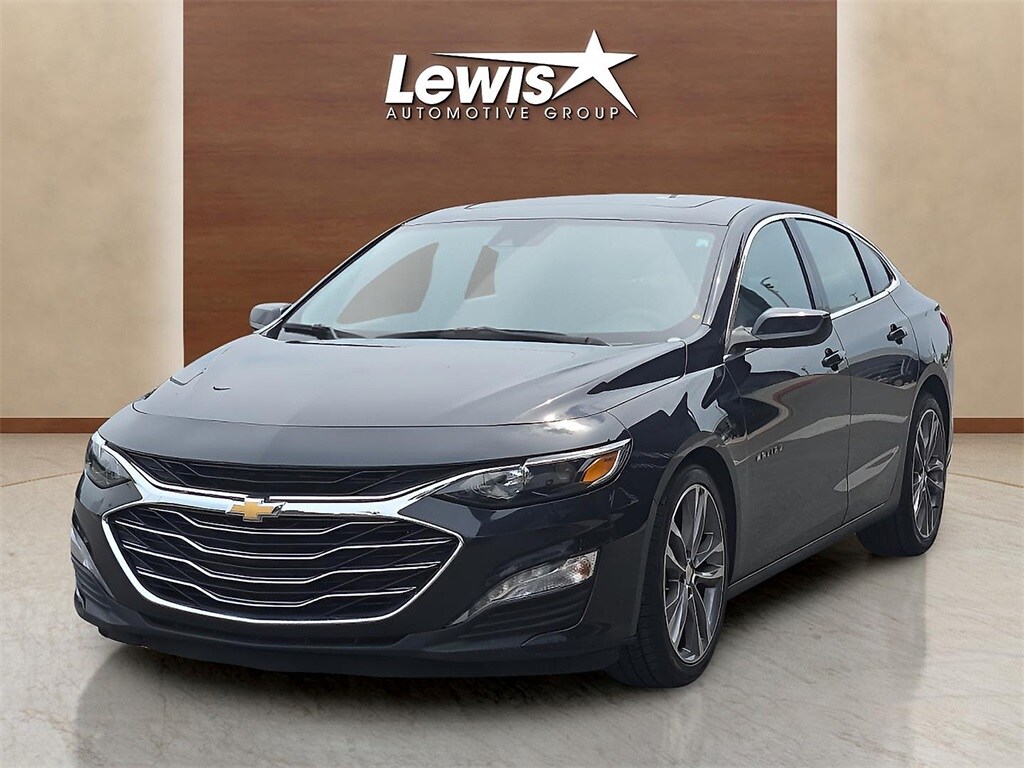 2023 Chevrolet Malibu 1LT photo 2