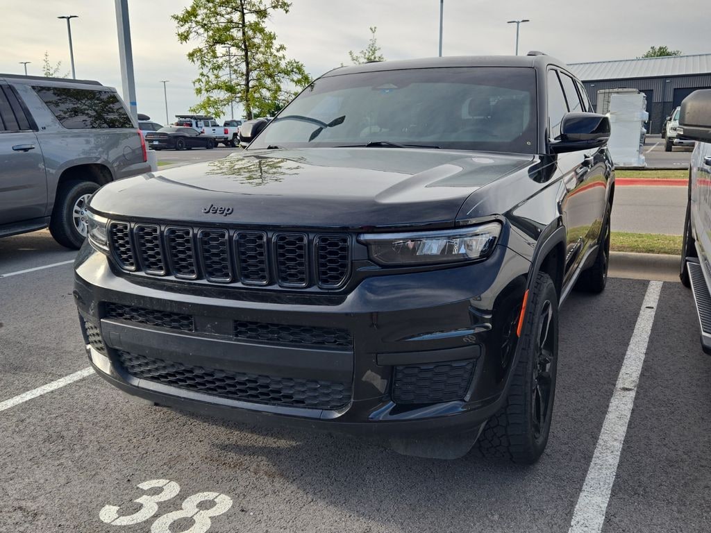Used 2023 Jeep Grand Cherokee L Altitude SUV