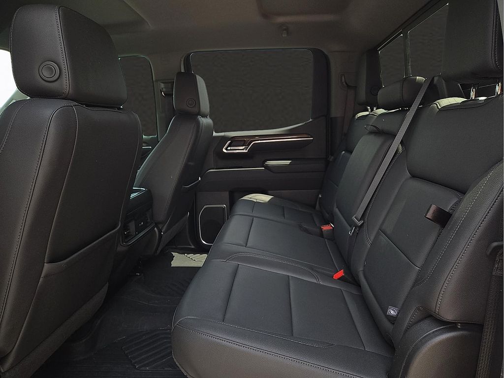 2025 Chevrolet Silverado 1500 RST - Photo 9
