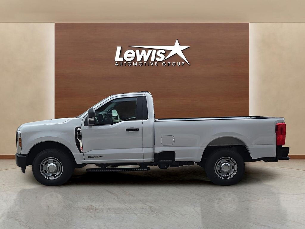 New 2025 Ford F-250SD XL Truck Regular Cab