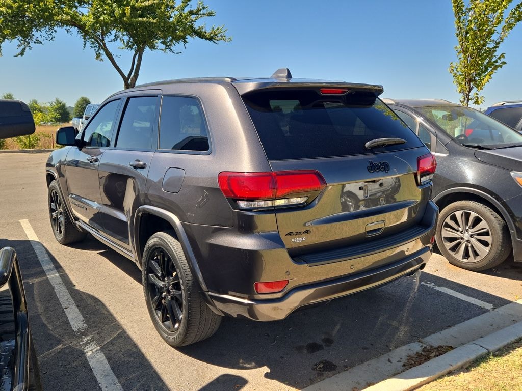 Used 2020 Jeep Grand Cherokee Altitude SUV