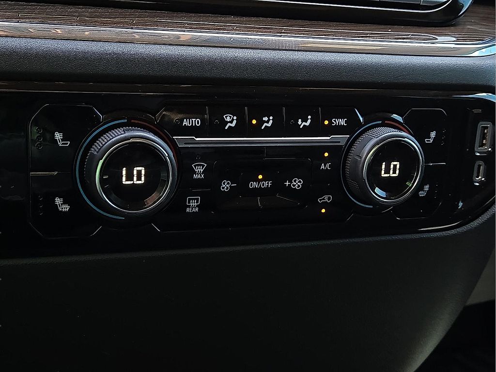 2023 Chevrolet Silverado 1500 LT - Photo 13