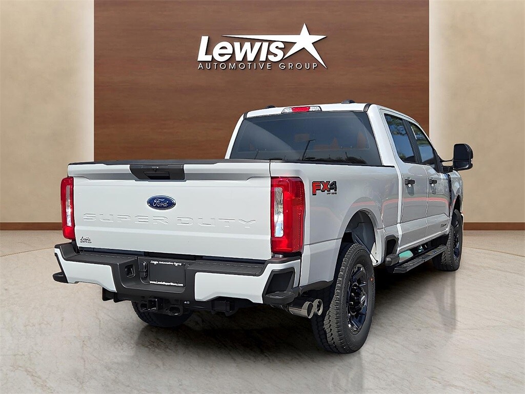 2026 Ford F-250 XL photo 4