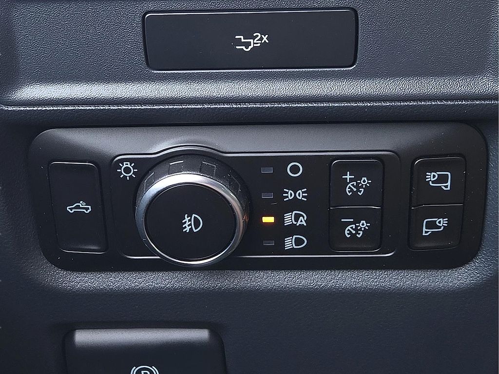 2026 Ford F-150 XLT - Photo 17