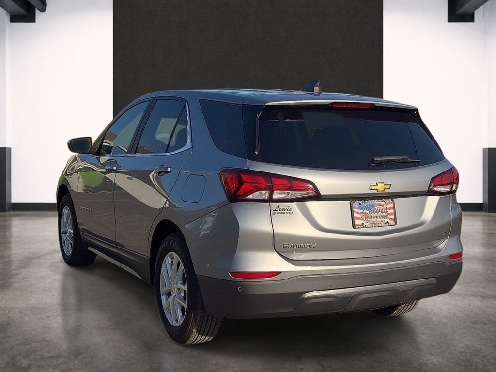 2024 Chevrolet Equinox LT - Photo 3