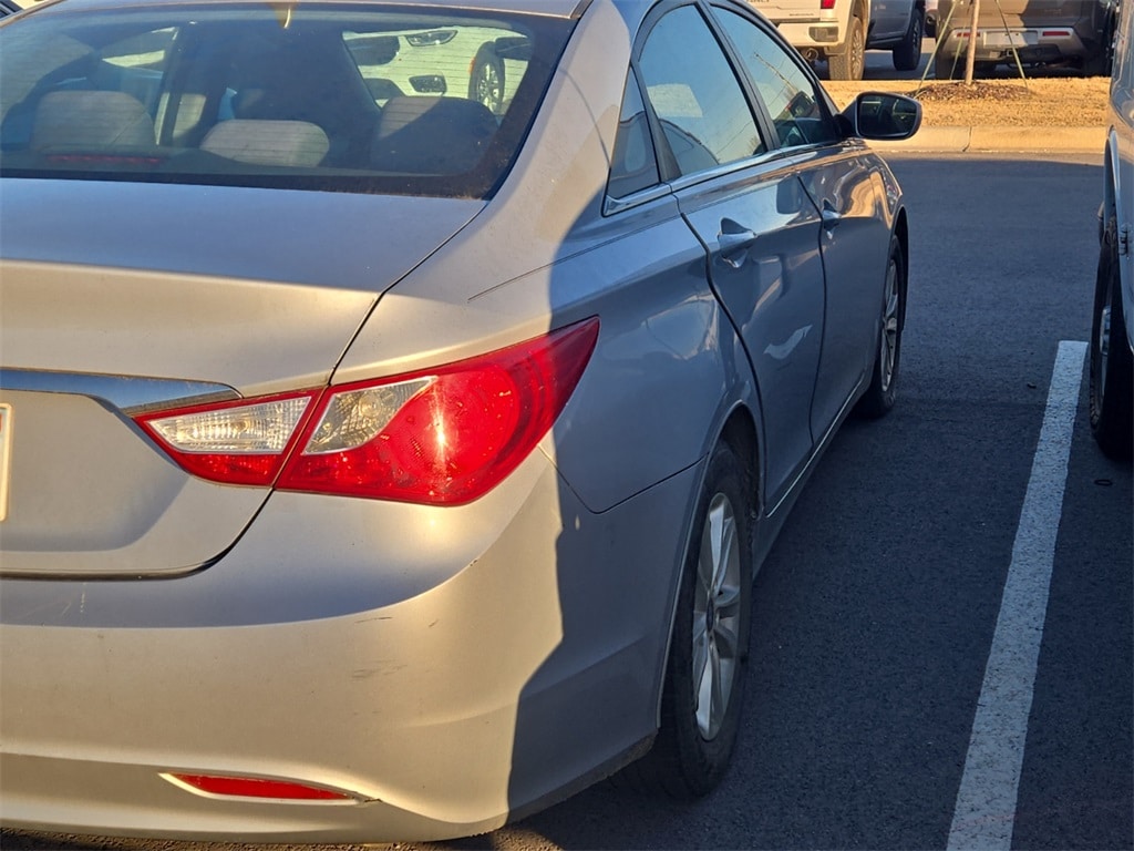 Used 2011 Hyundai Sonata GLS Sedan