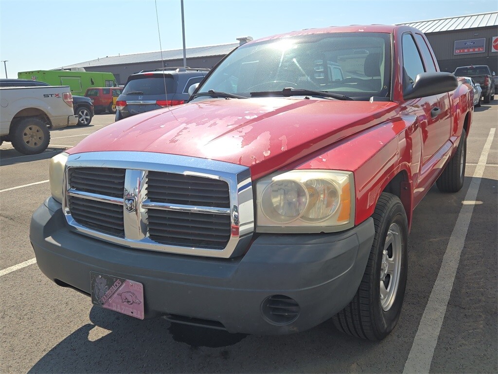 2006 Dodge Dakota ST photo 2