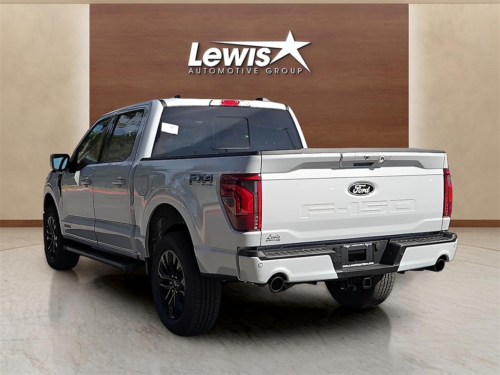 New 2025 Ford F-150 Lariat Truck SuperCrew Cab