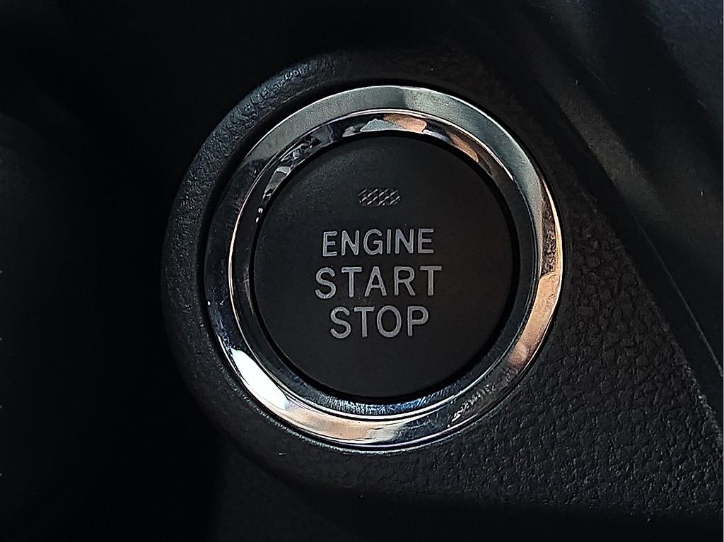 2025 Subaru Forester Sport - Photo 16