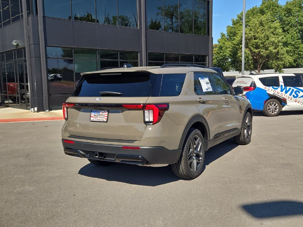 New 2027 Ford Explorer ST-Line SUV