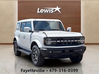 2025 Ford Bronco Outer Banks SUV