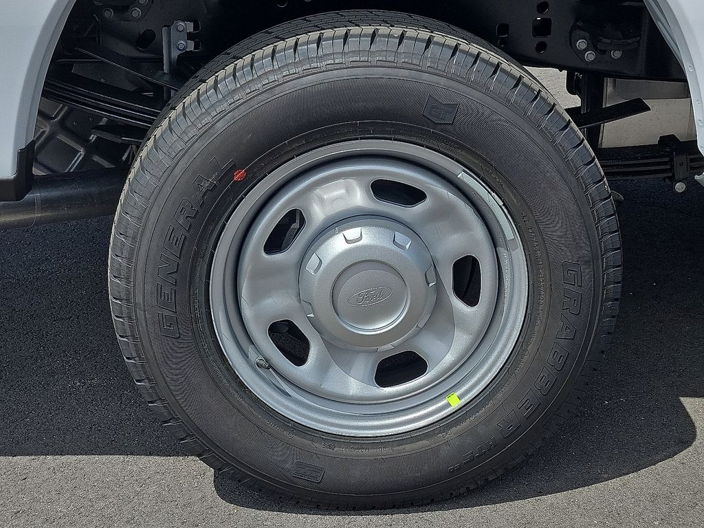 2025 Ford F-350 Super Duty XL - Photo 7