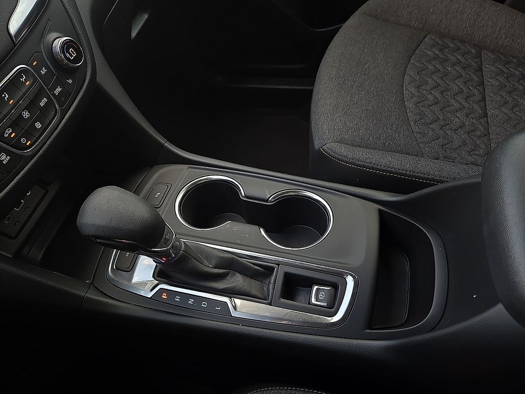 2024 Chevrolet Equinox LT - Photo 20