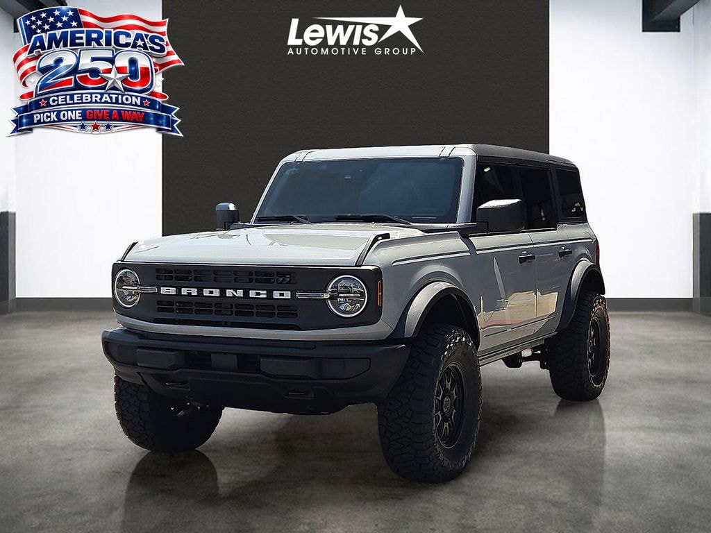 New 2026 Ford Bronco Base SUV