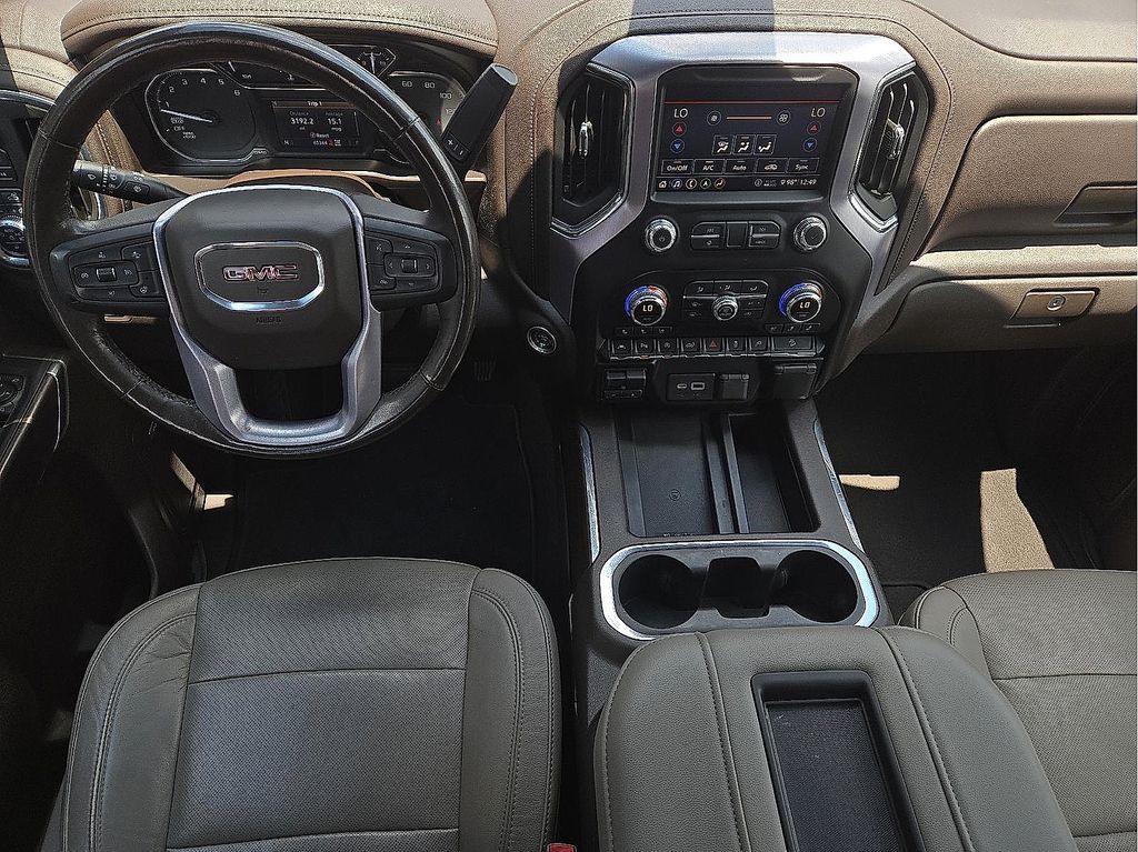 2020 GMC Sierra 1500 SLT - Photo 19