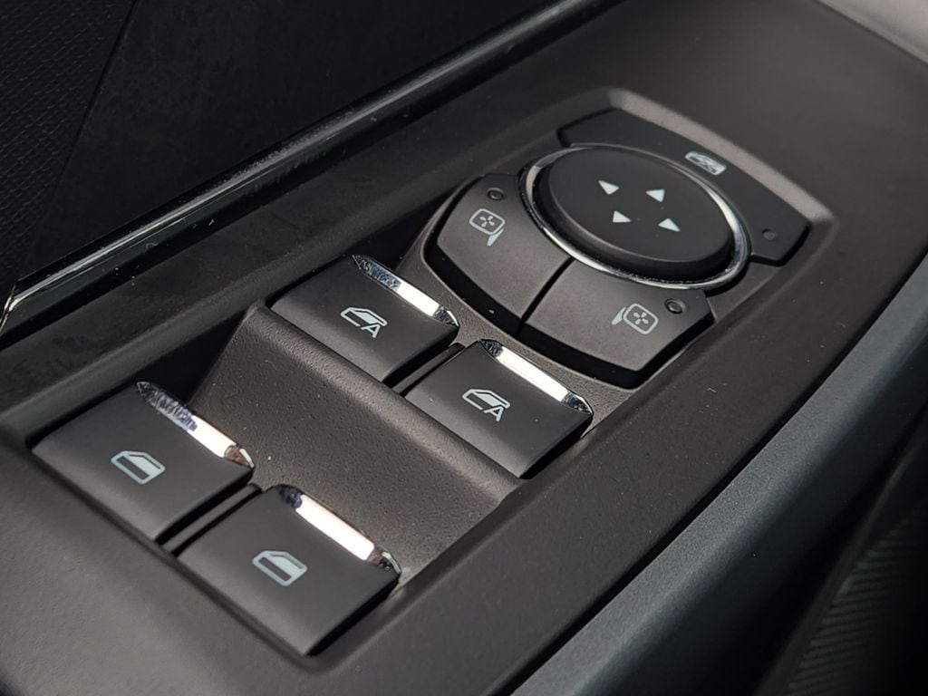2024 Ford F-150 XLT - Photo 17