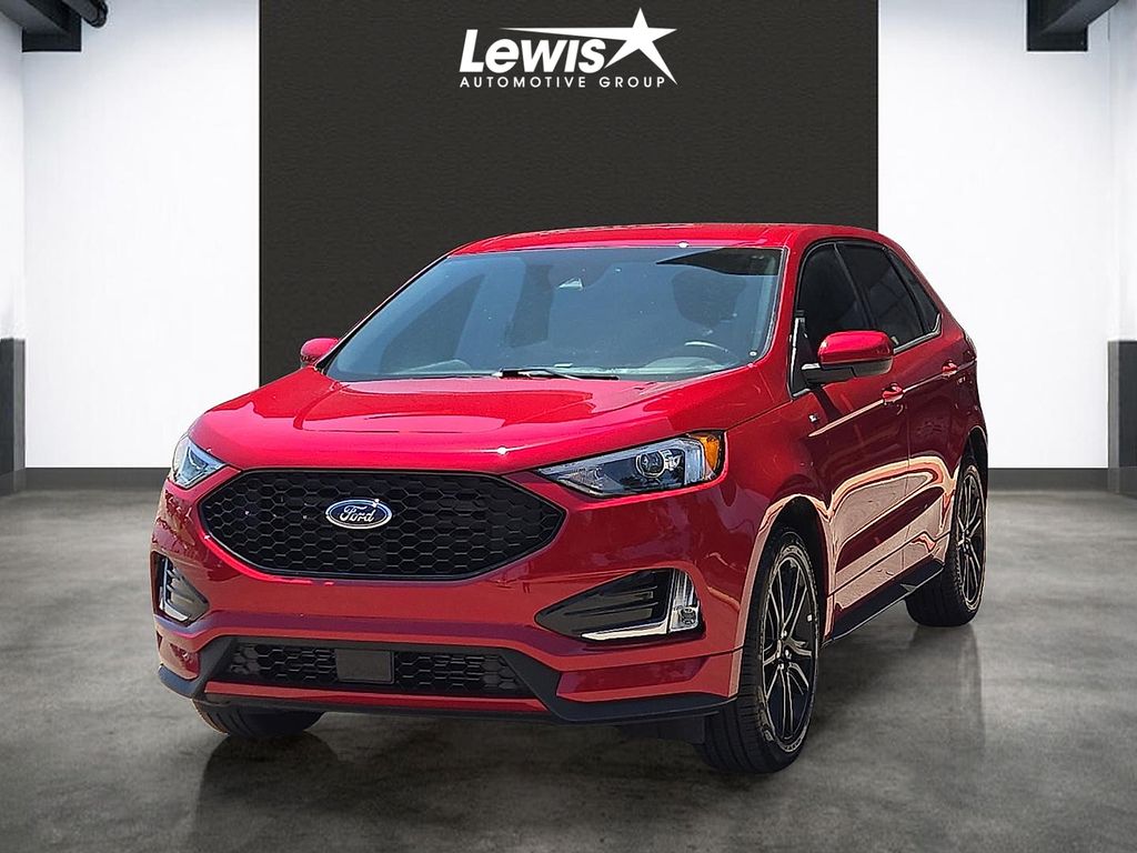 2024 Ford Edge ST-Line AWD's photo